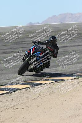 media/Oct-13-2025-Moto Forza (Mon) [[a66d839500]]/4-C Group/Session 2 (Bowl)/